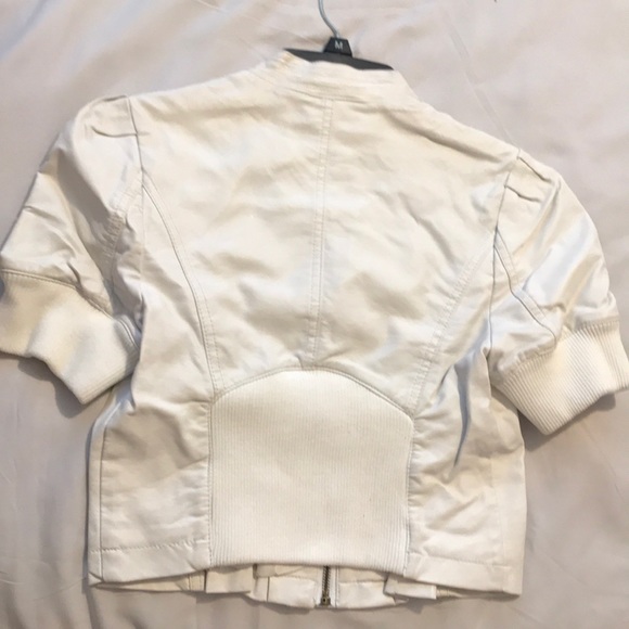 White jacket - Picture 3 of 4